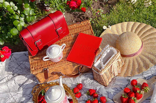 Los mejores colores para combinar al elegir tu bolso para la primavera 2023 | ECOSUSI