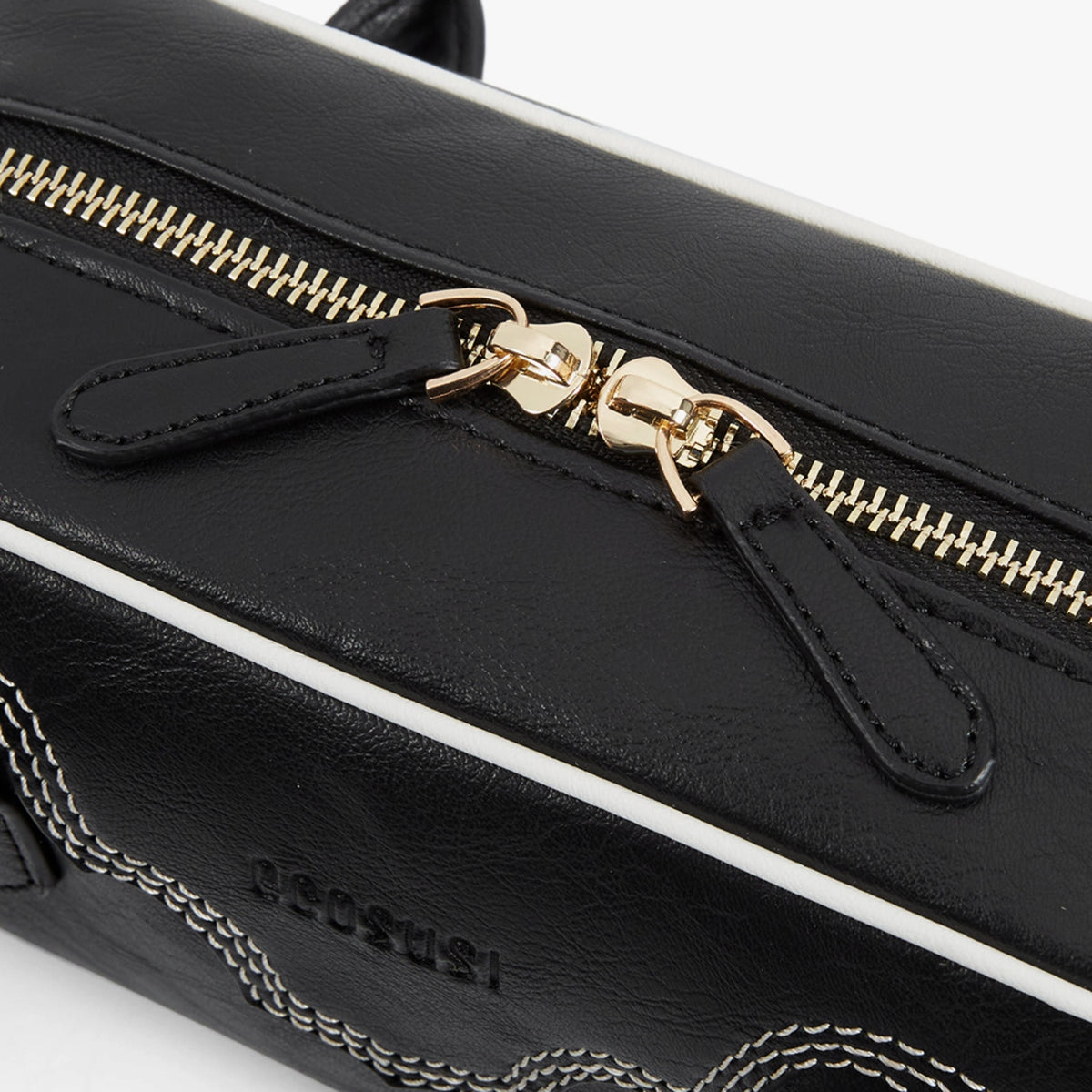 Cartera Evelyn Estilo Baguette de Cuero Vegano 2,6 L